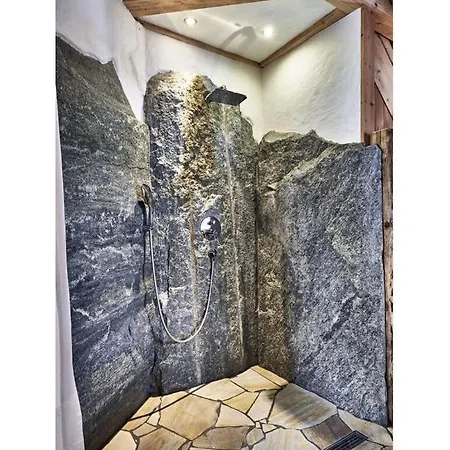Rustic With Sauna * Grän