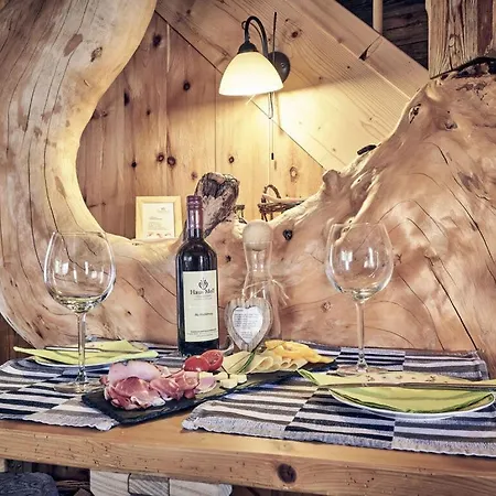 Rustic With Sauna Vakantiehuis